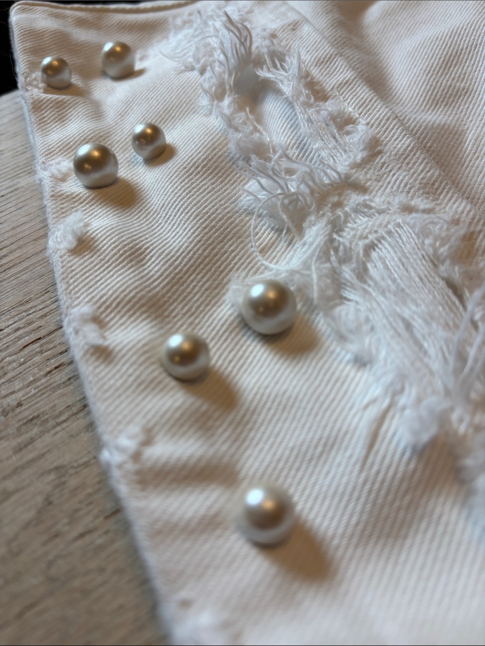 ZARA | Pearl Accent White Denim Skirt with Distressed Hem - Picture 13 of 16